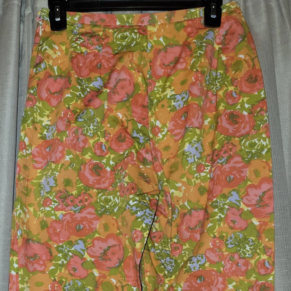 Floral Patterned Liz Claiborne Capris